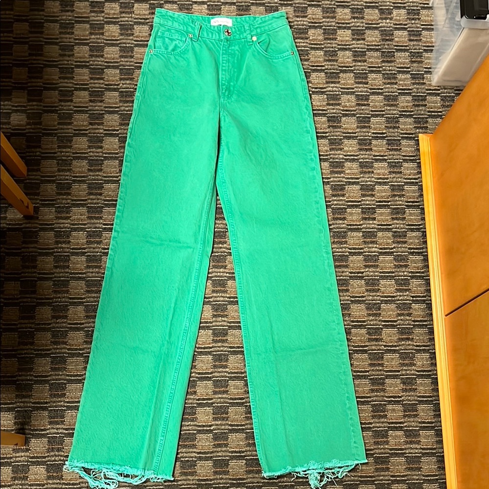 Zara High Waisted Jeans